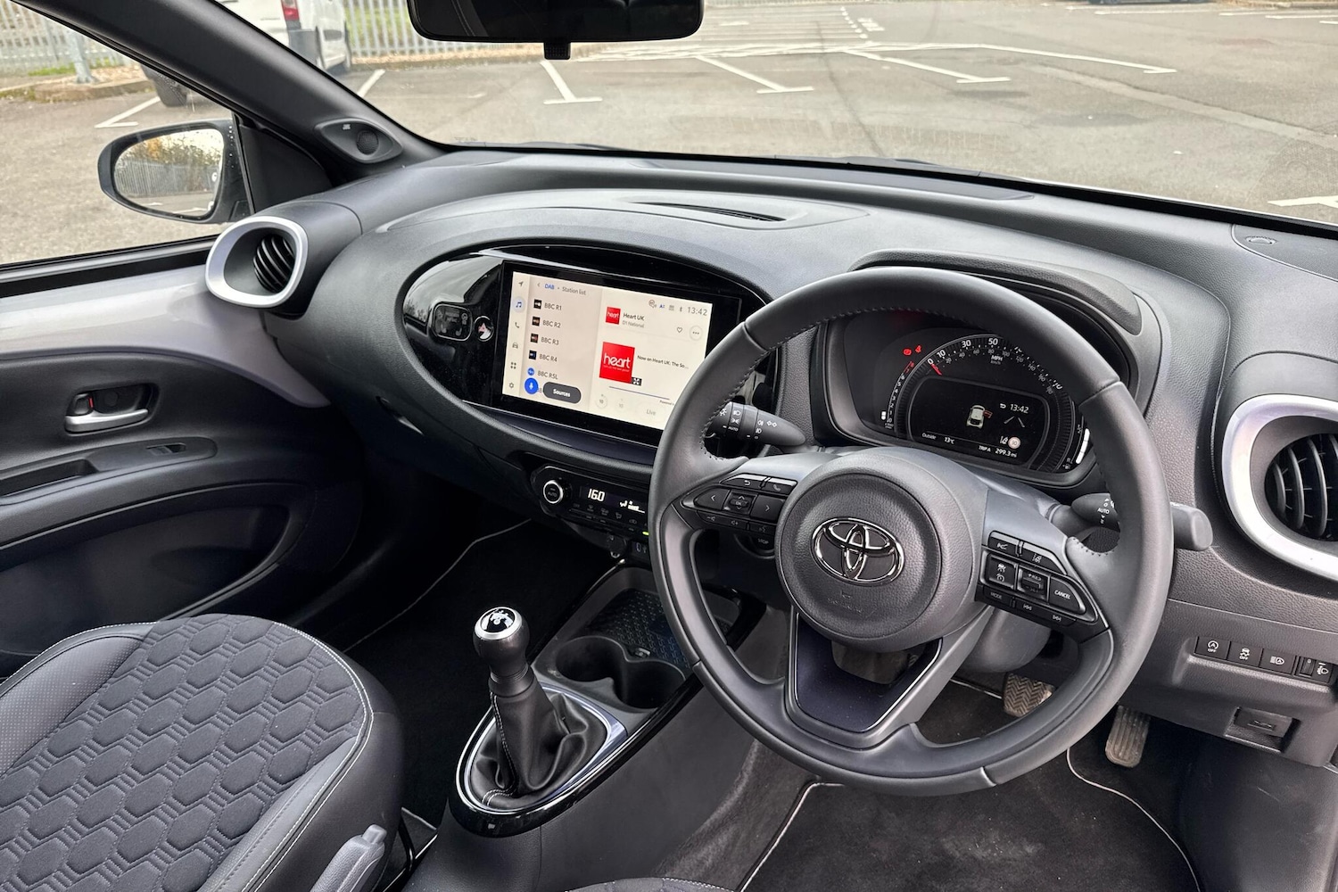 Used Toyota Aygo X 2025 for sale - 76539584: Photo 5