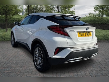 Used Toyota C-HR 2023 for sale - 76073822: Photo 4