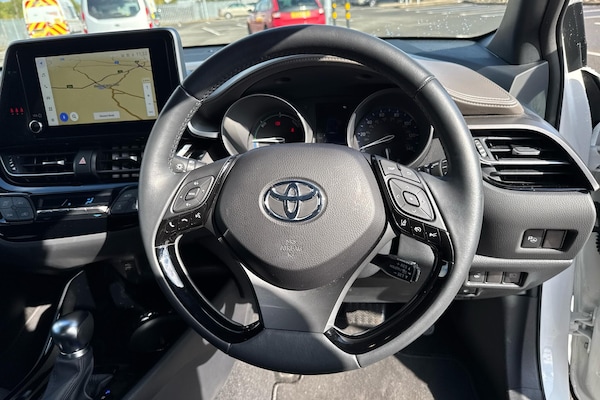 Used Toyota C-HR 2023 for sale - 76073822: Photo 6