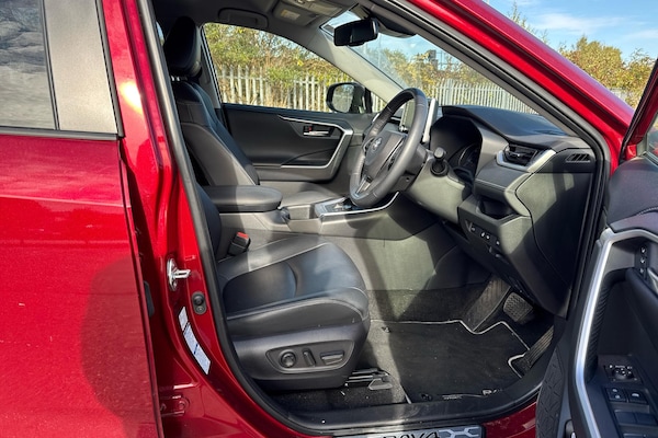 Used Toyota RAV4 2022 for sale - 76073764: Photo 11