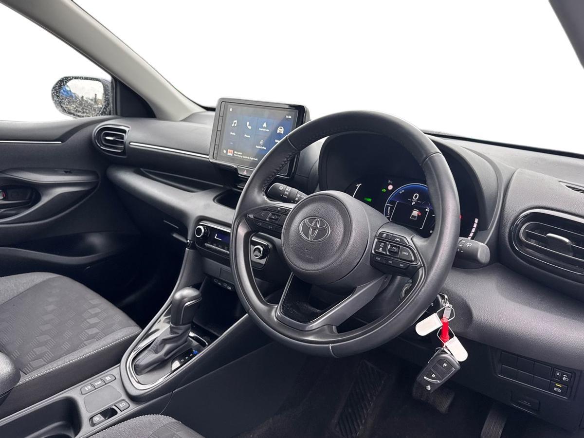 Used Toyota Yaris 2024 for sale - 78049028: Photo 12