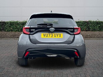 Used Toyota Yaris 2023 for sale - 77855156: Photo