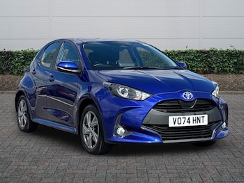 Used Toyota Yaris 2024 for sale - 77971396: Photo