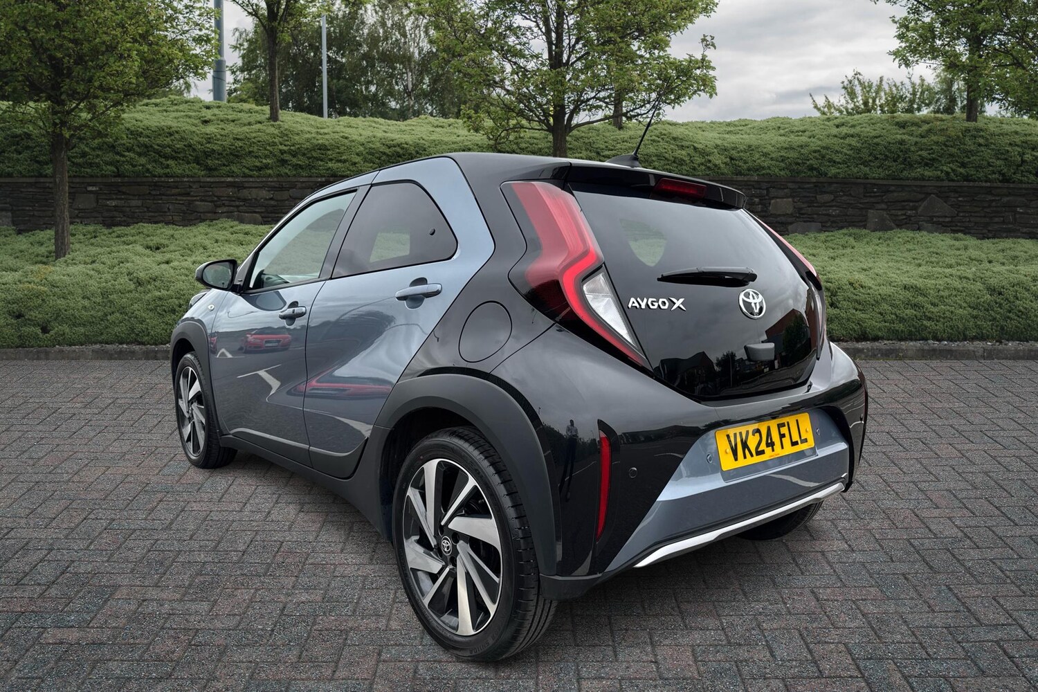 Vehicle 4
