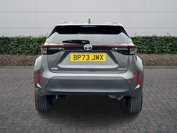 Used Toyota Yaris 2023 for sale - 77013552: Photo