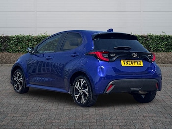 Used Toyota Yaris 2024 for sale - 78879905: Photo