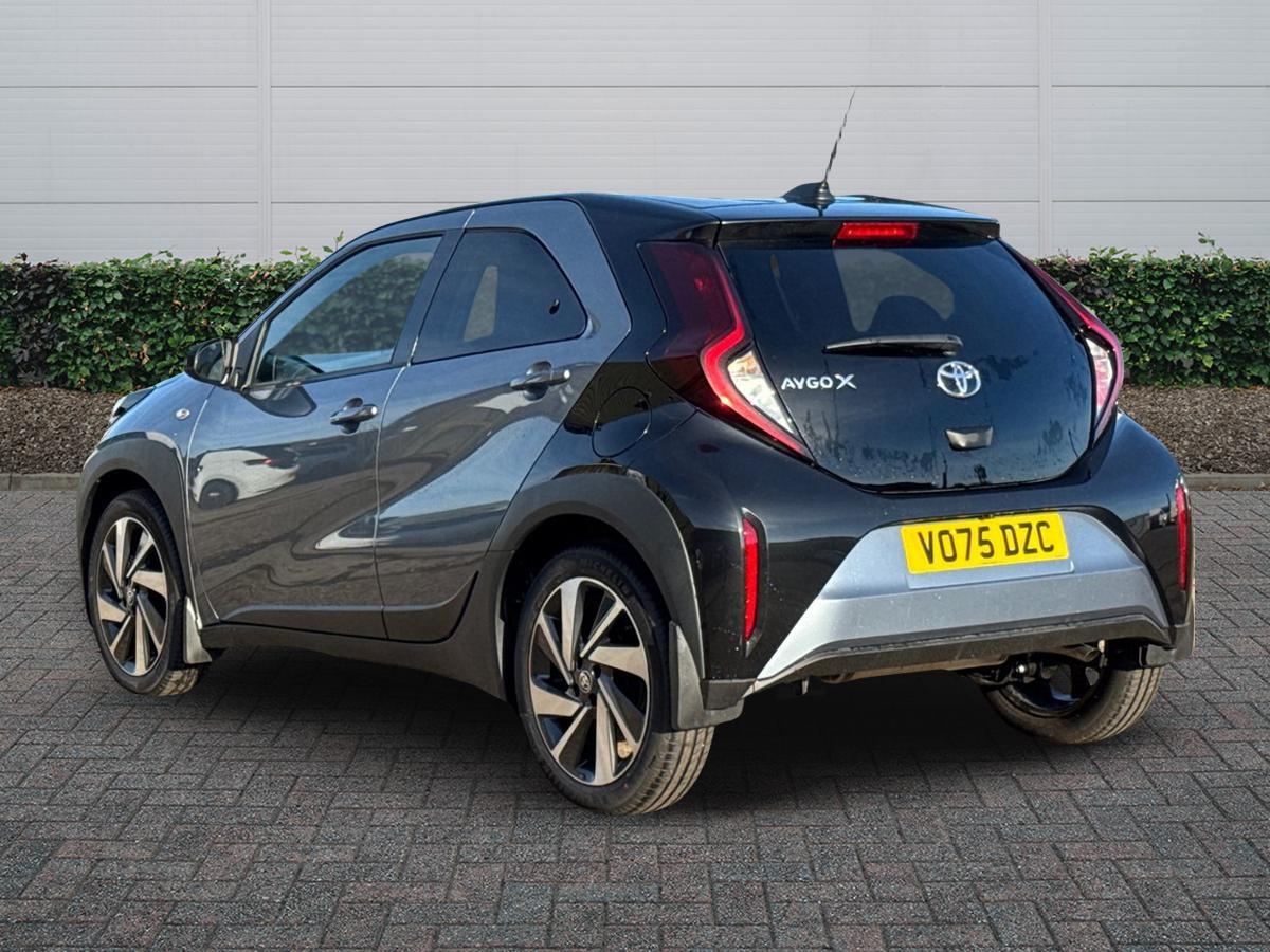 Used Toyota Aygo X 2025 for sale - 76800636: Photo 2