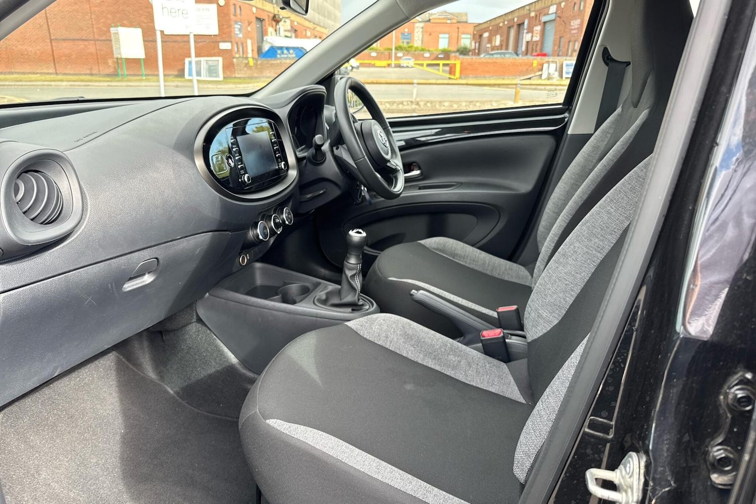 Used Toyota Aygo X 2023 for sale - 75659588: Photo 10