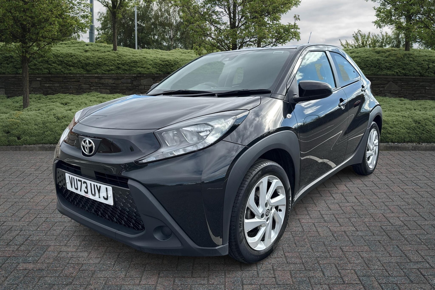 Used Toyota Aygo X 2023 for sale - 75659588: Photo 3