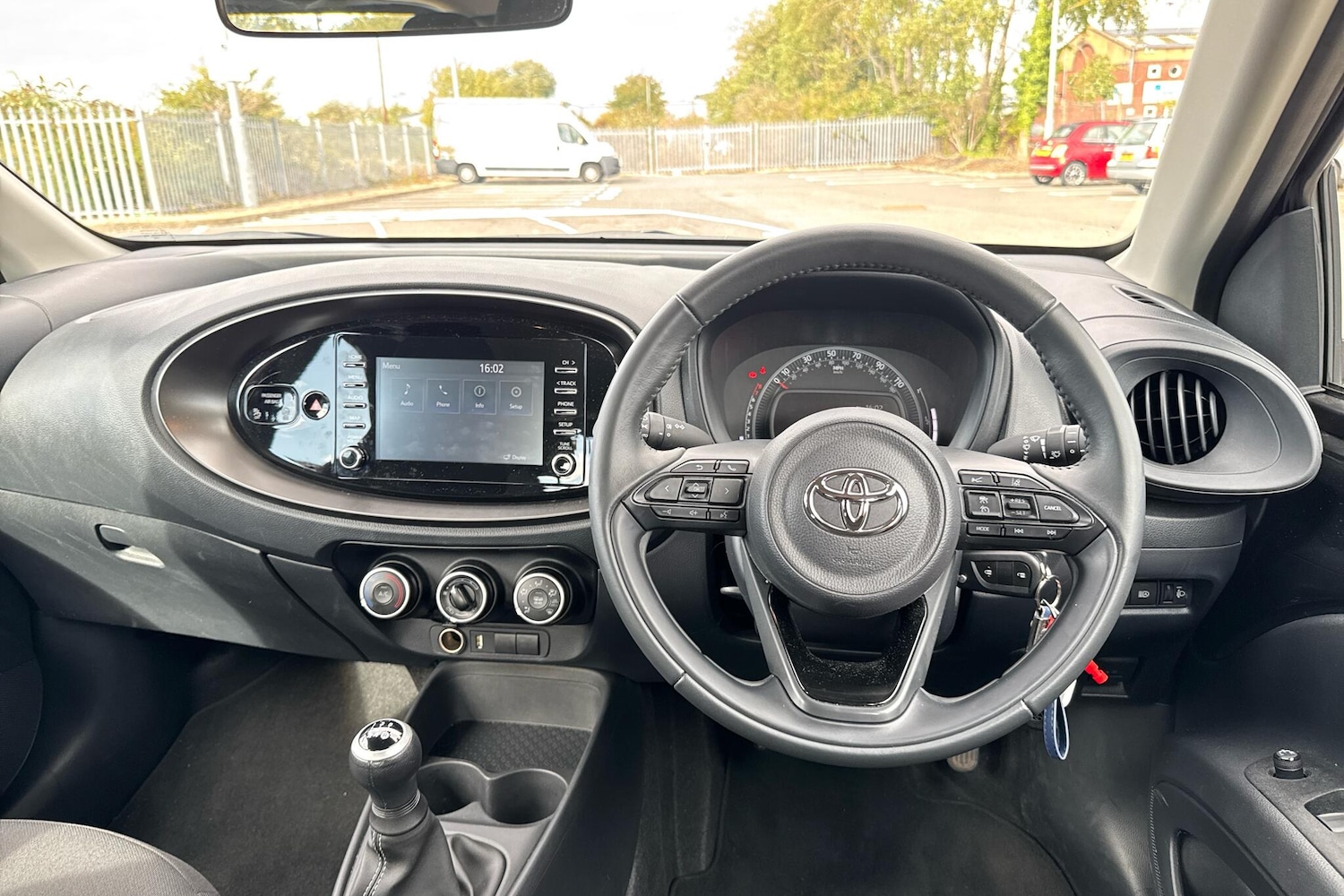 Used Toyota Aygo X 2023 for sale - 75659588: Photo 5