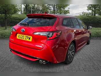 Used Toyota Corolla 2020 for sale - 76025873: Photo 2