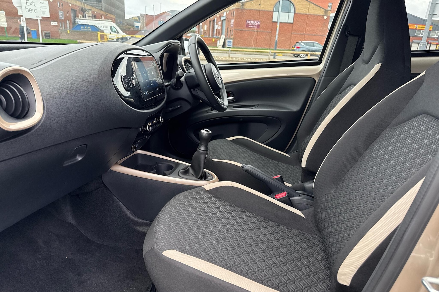 Used Toyota Aygo X 2024 for sale - 76539512: Photo 10