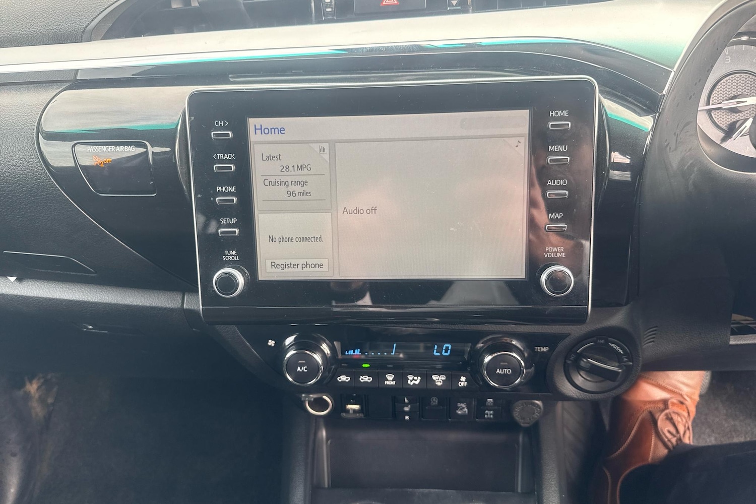 Used Toyota Hilux 2020 for sale - 76044033: Photo 7