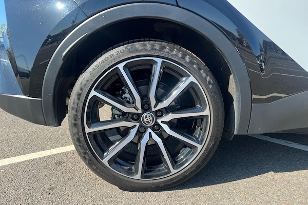Used Toyota C-HR 2024 for sale - 76123849: Photo 18