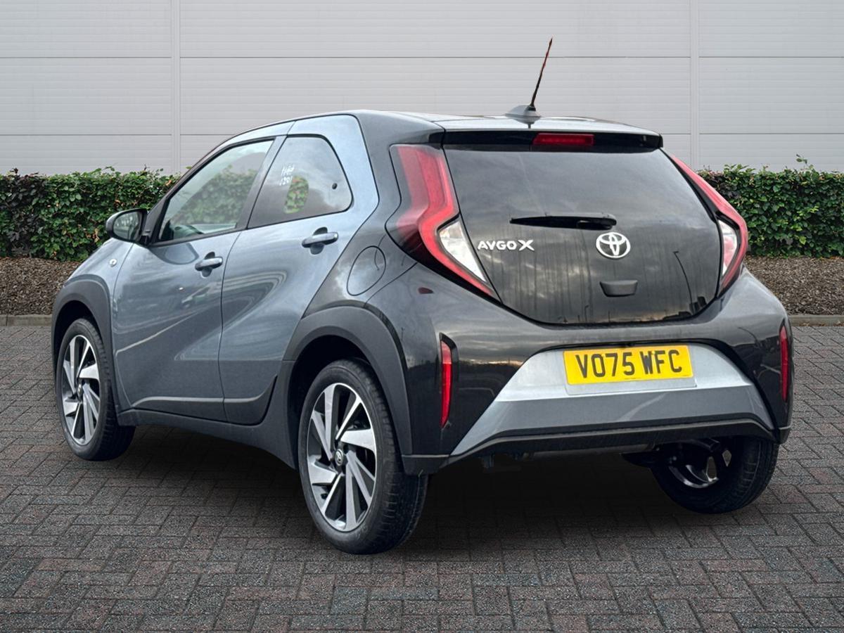 Used Toyota Aygo X 2025 for sale - 77254459: Photo 2