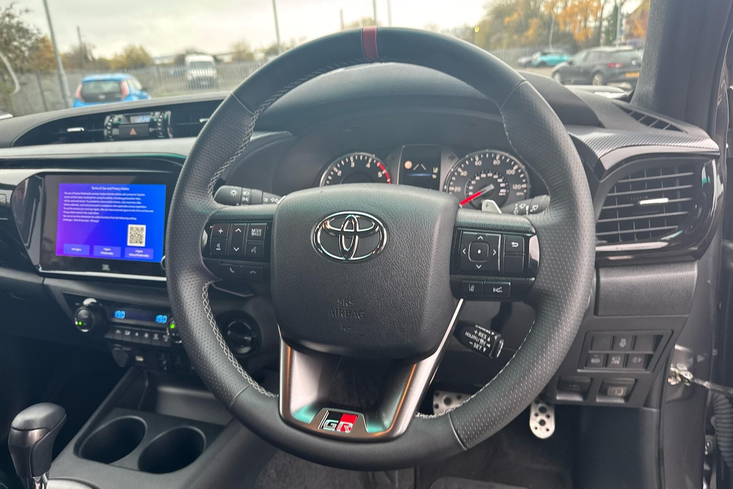 Used Toyota Hilux 2025 for sale - 76539575: Photo 6