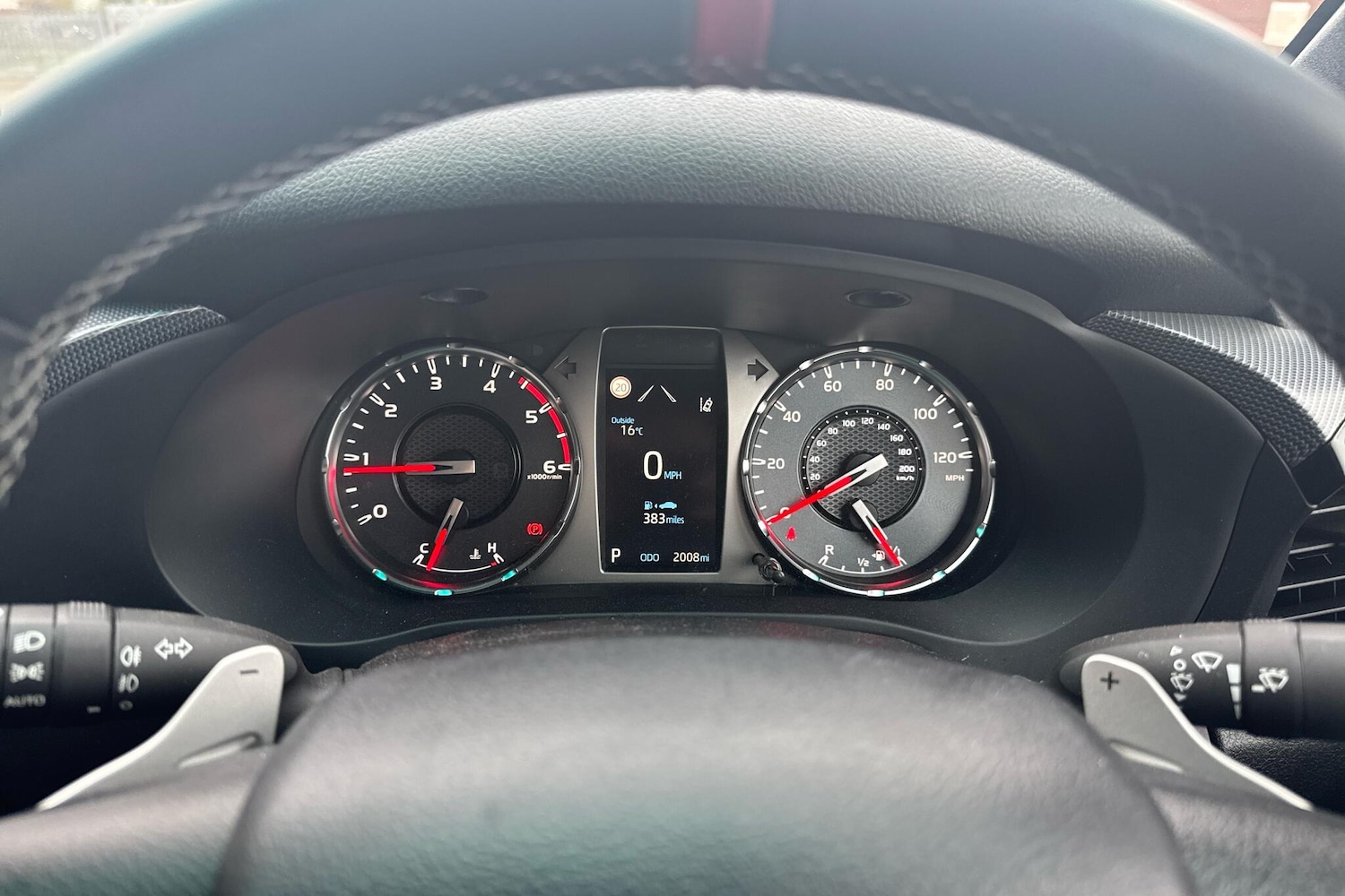 Used Toyota Hilux 2025 for sale - 76539575: Photo 9