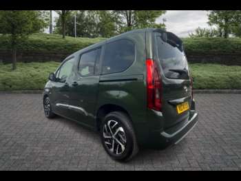 Used Toyota PROACE CITY Verso 2024 for sale - 74946876: Photo