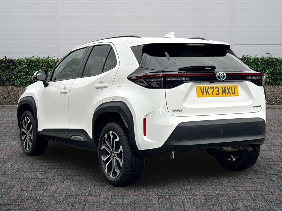 Used Toyota Yaris 2023 for sale - 76514453: Photo 2