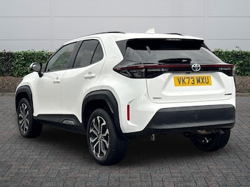 Used Toyota Yaris 2023 for sale - 76514453: Photo