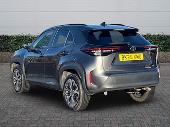 Used Toyota Yaris 2025 for sale - 76647342: Photo