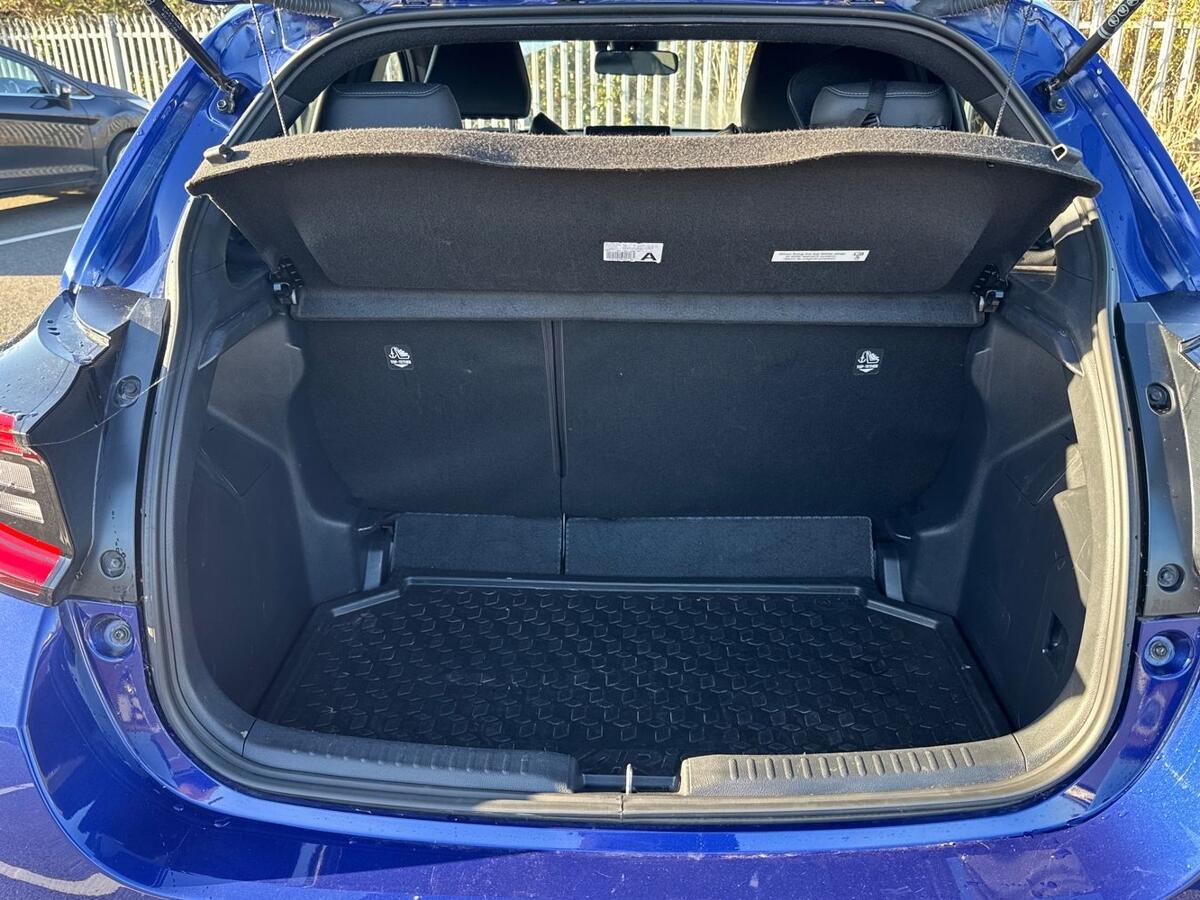 Used Toyota Yaris 2022 for sale - 76359786: Photo 10