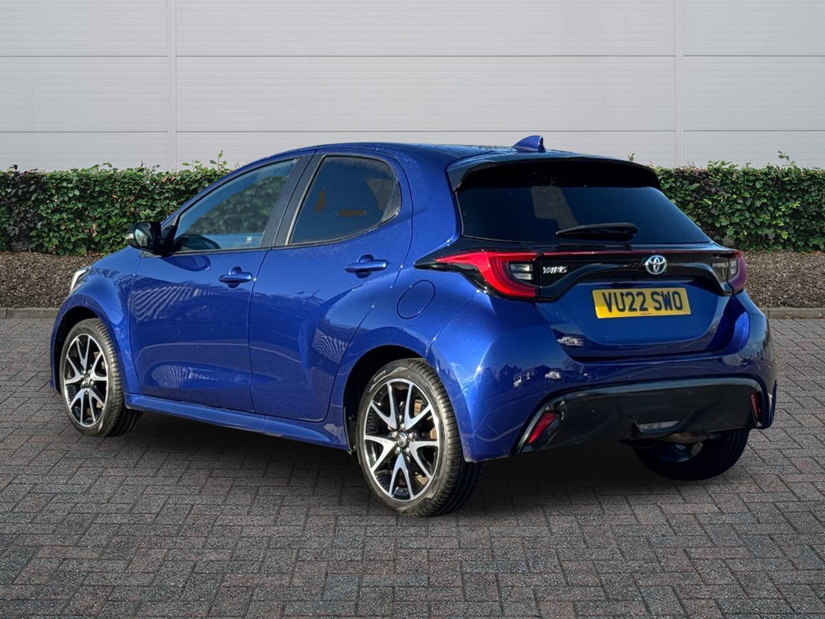 Used Toyota Yaris 2022 for sale - 76359786: Photo 2