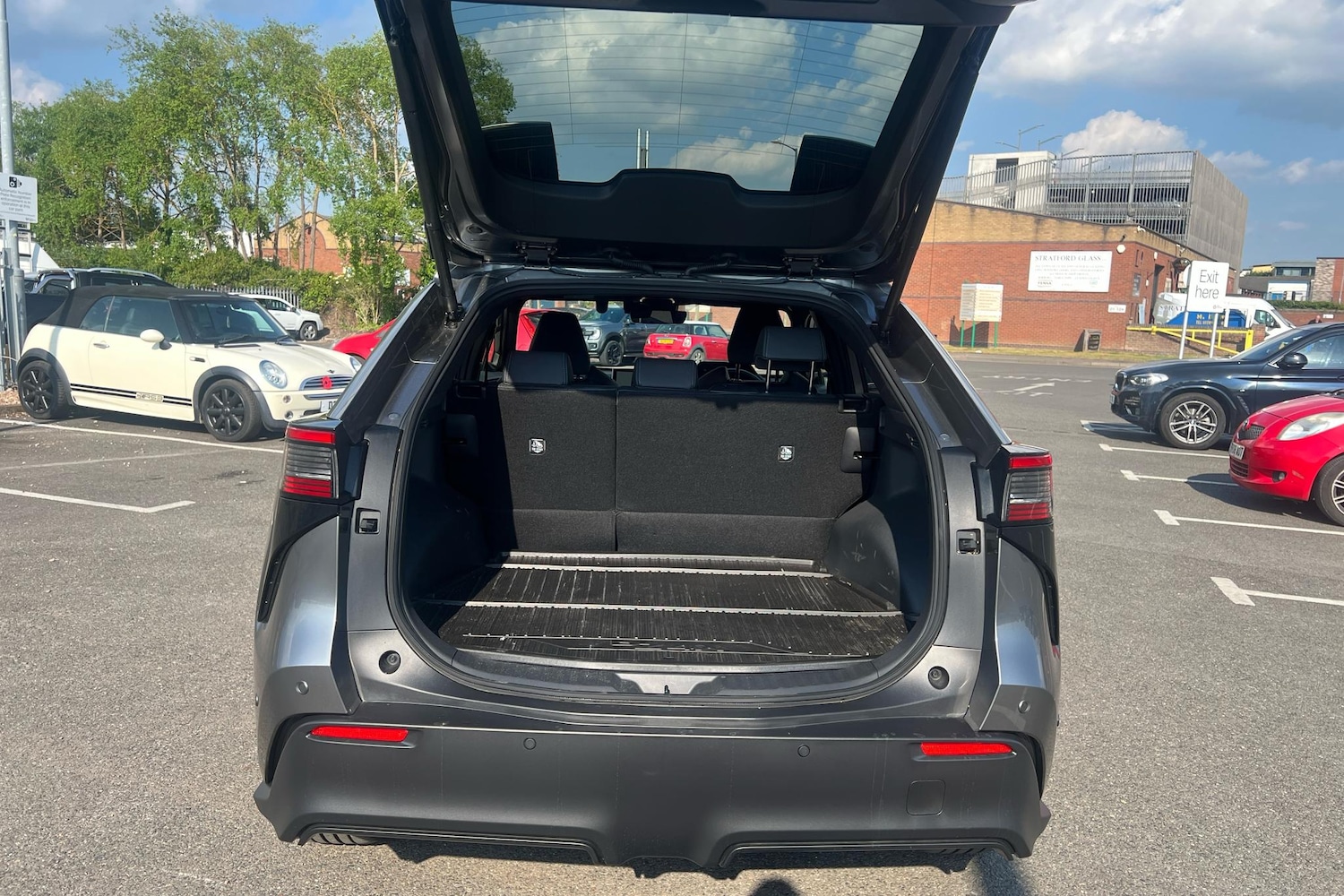 Vehicle 14