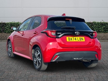 Used Toyota Yaris 2024 for sale - 77725315: Photo