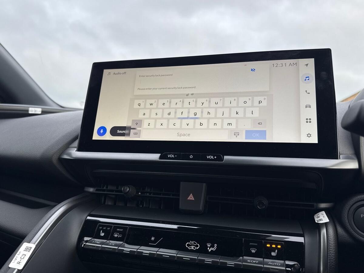 Used Toyota C-HR 2025 for sale - 77145316: Photo 11