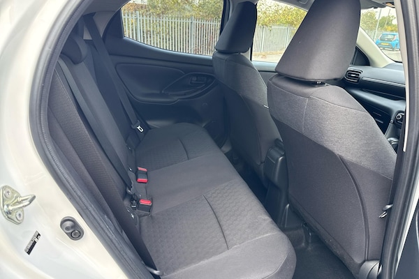 Used Toyota Yaris 2022 for sale - 75901533: Photo 13