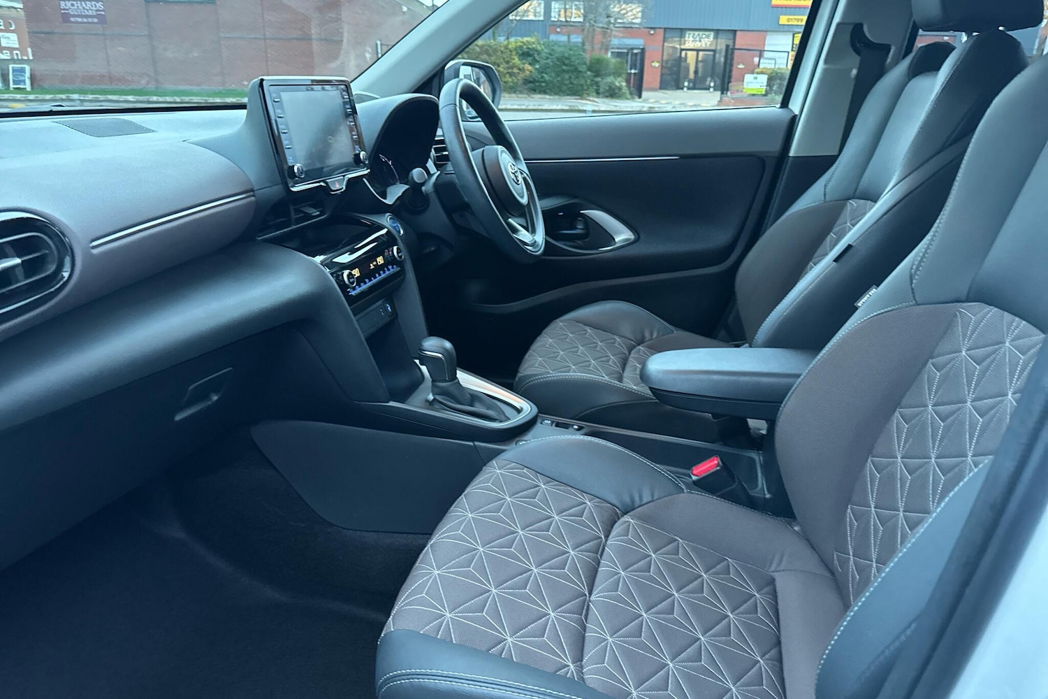 Used Toyota Yaris 2023 for sale - 76514423: Photo 10