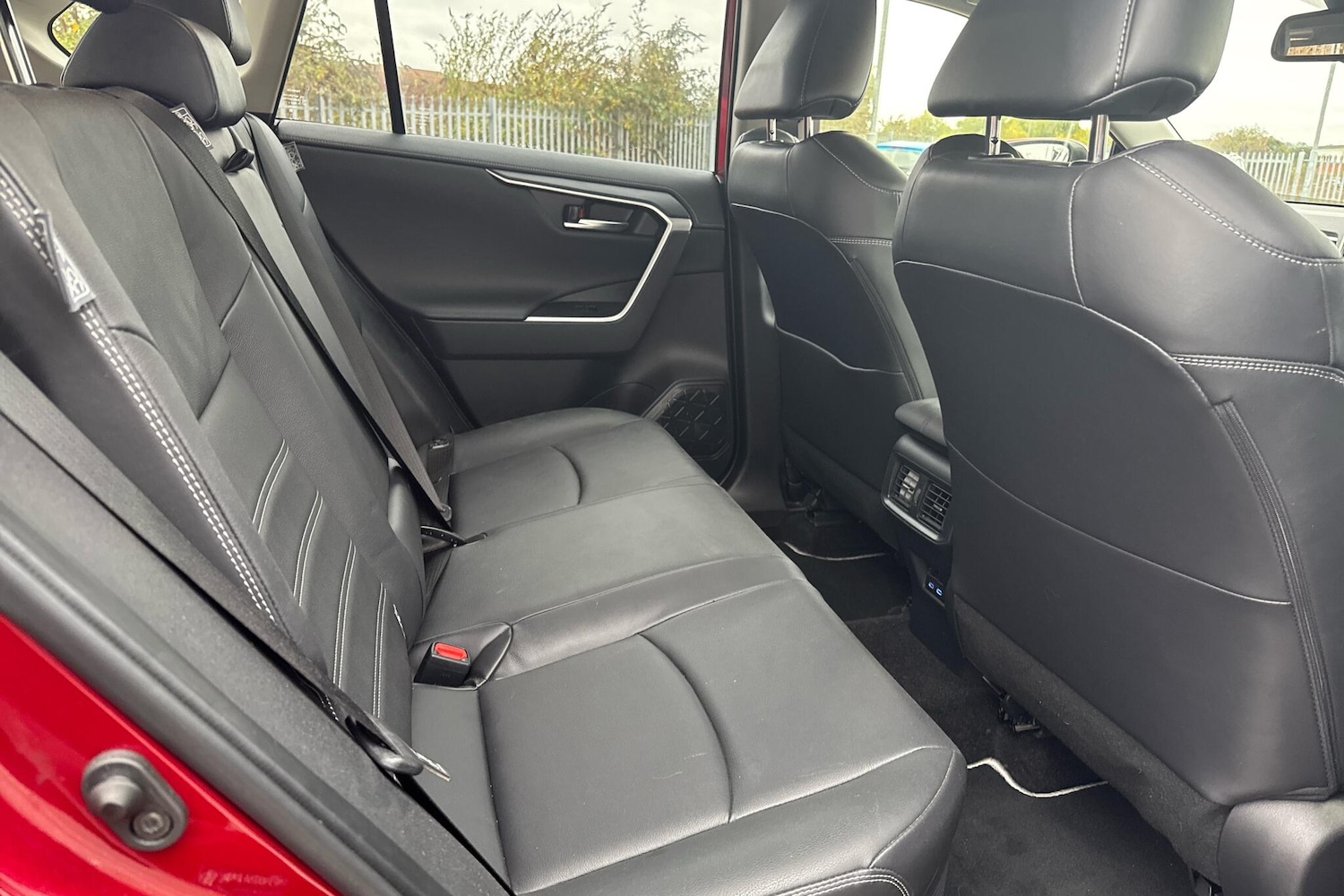 Used Toyota RAV4 2022 for sale - 76625066: Photo 13