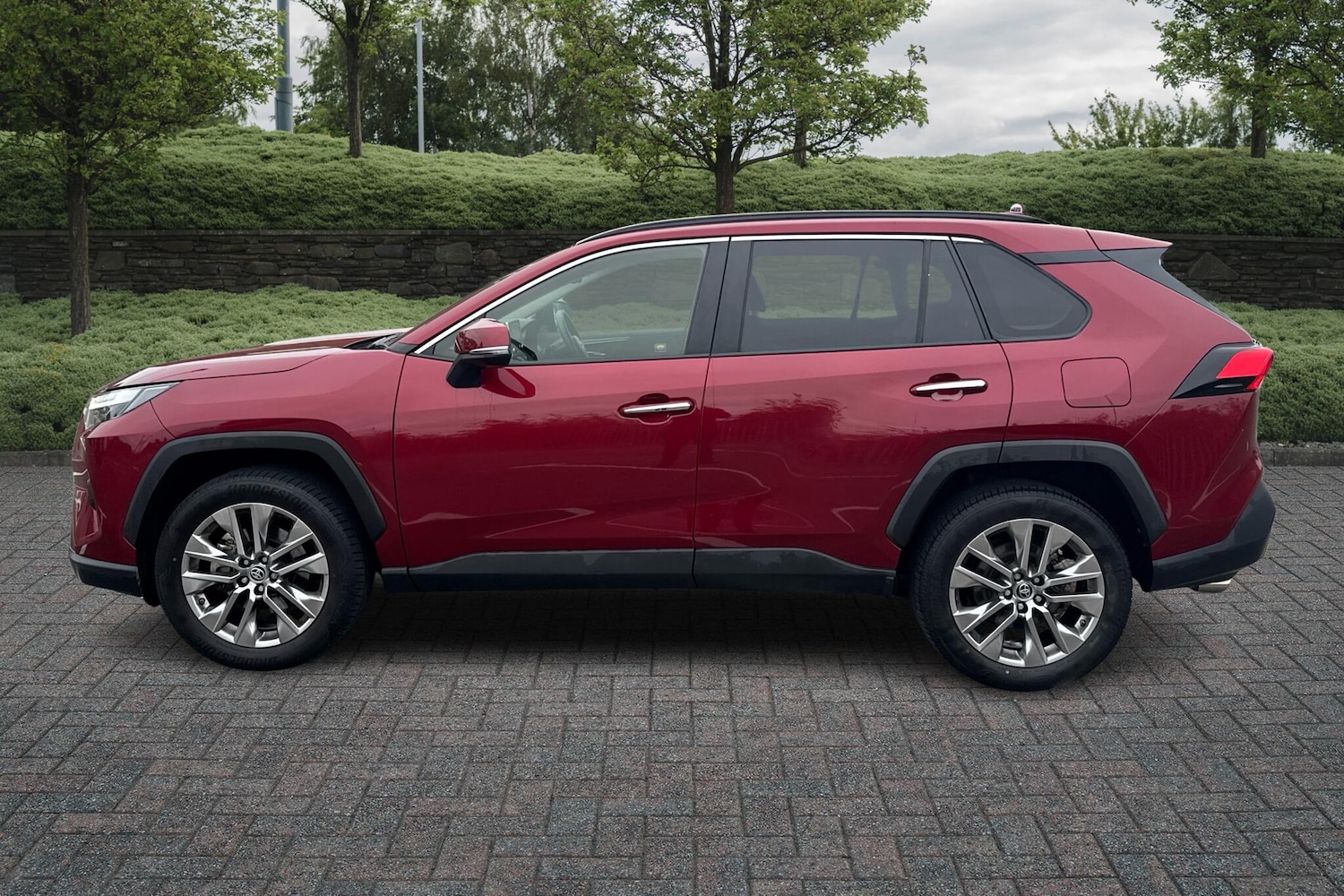 Used Toyota RAV4 2022 for sale - 76625066: Photo 17