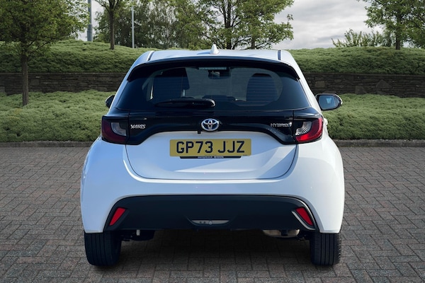 Used Toyota Yaris 2024 for sale - 75770801: Photo 19