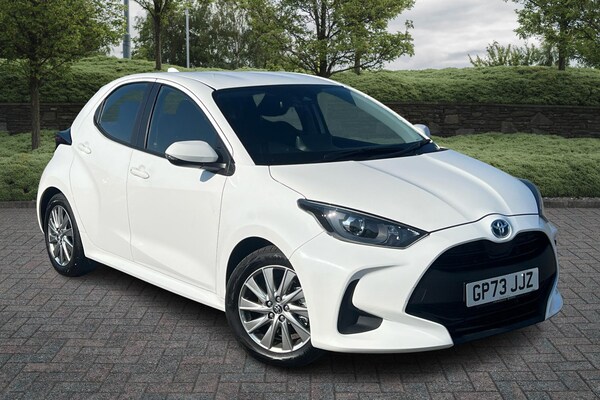 Used Toyota Yaris 2024 for sale - 75770801: Photo 1