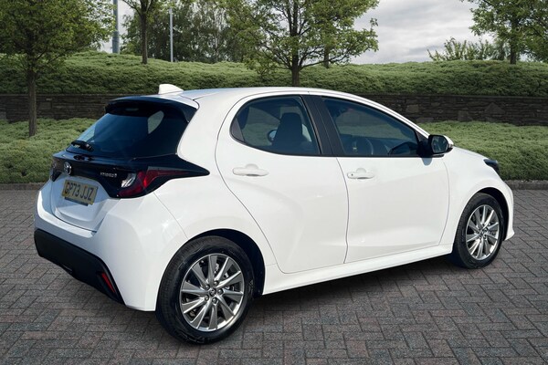 Used Toyota Yaris 2024 for sale - 75770801: Photo 2