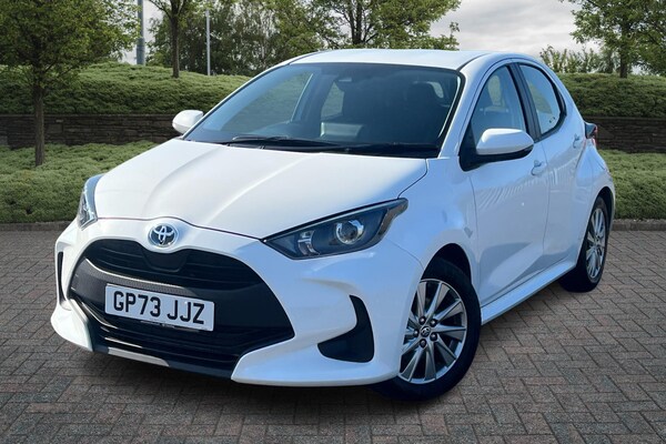 Used Toyota Yaris 2024 for sale - 75770801: Photo 3