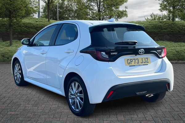 Used Toyota Yaris 2024 for sale - 75770801: Photo 4