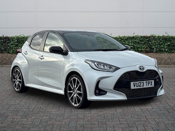 Used Toyota Yaris 2023 for sale - 77254458: Photo
