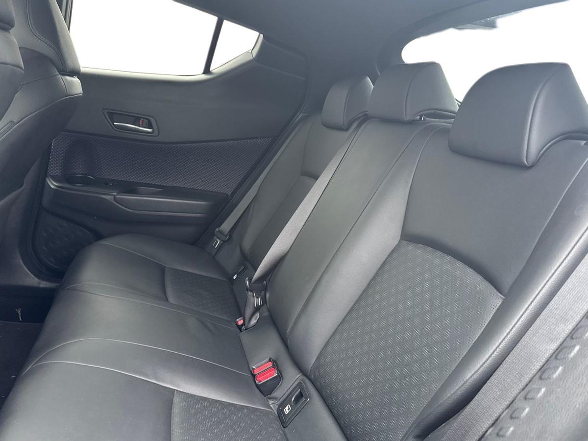 Used Toyota C-HR 2018 for sale - 77013395: Photo 9