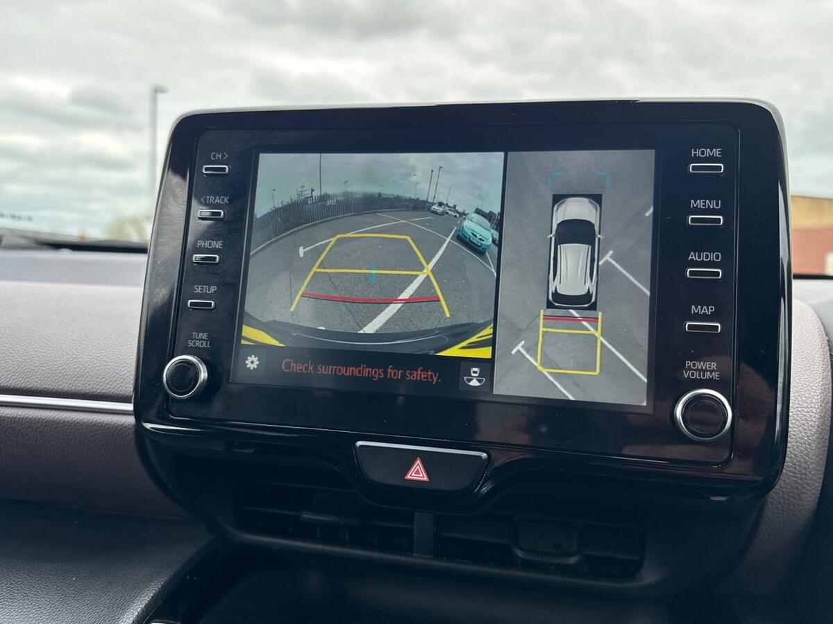 Used Toyota Yaris Cross 2024 for sale - 78215632: Photo 11