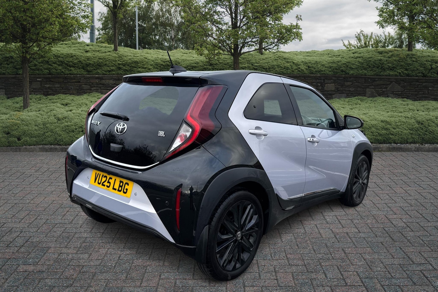 Used Toyota Aygo X 2025 for sale - 77164008: Photo 2