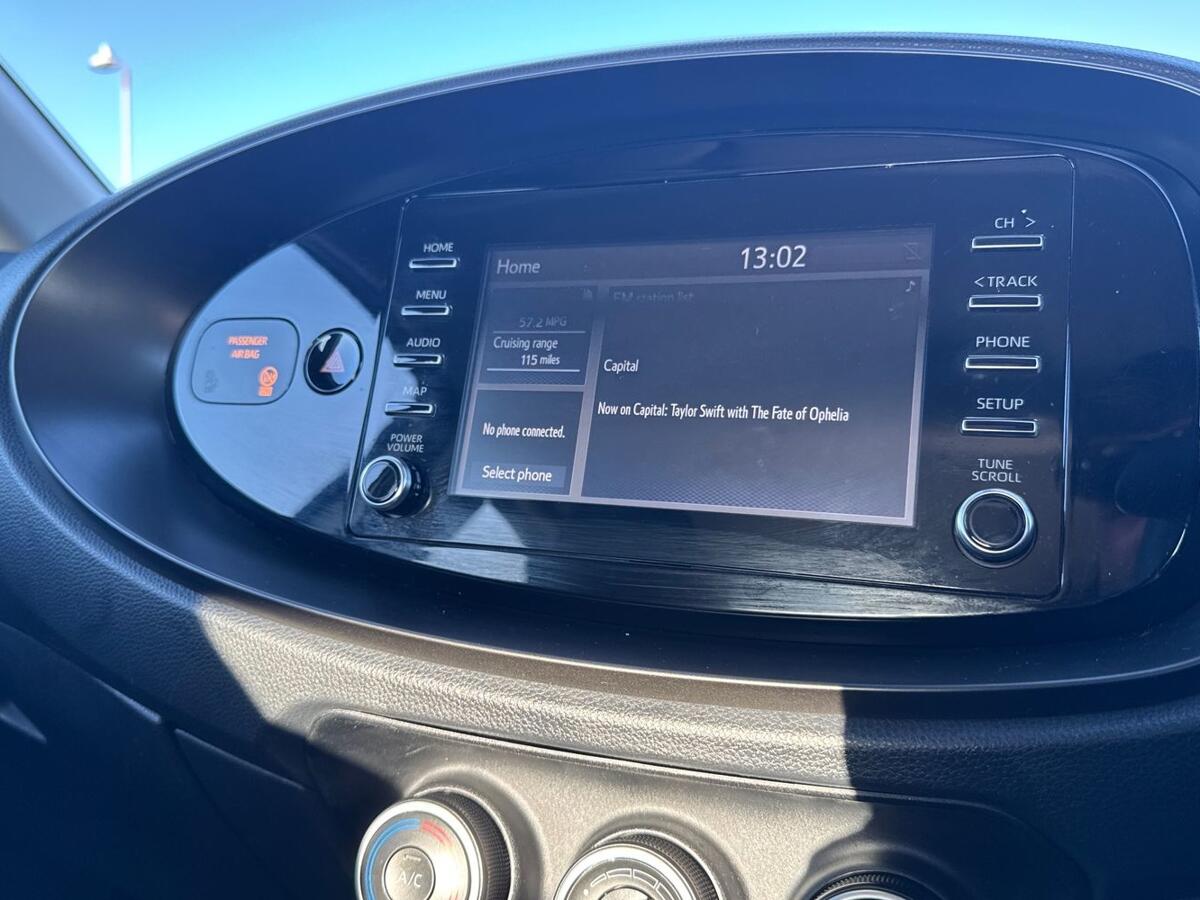 Used Toyota Aygo X 2022 for sale - 76937254: Photo 11