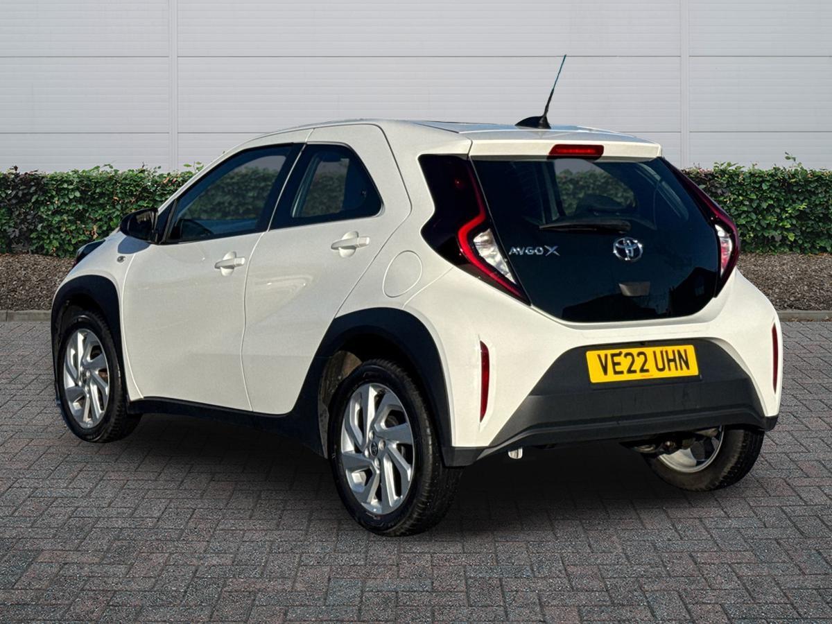Used Toyota Aygo X 2022 for sale - 76937254: Photo 2
