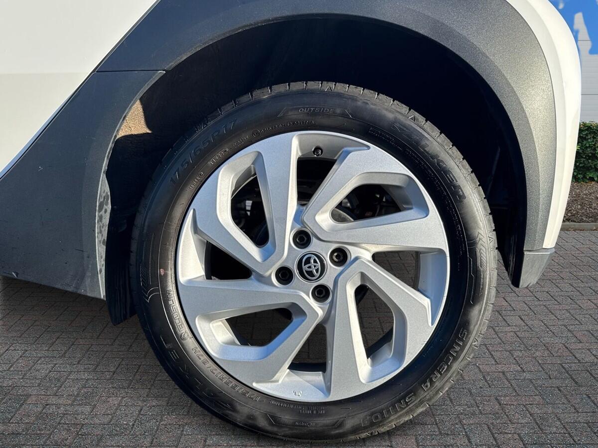 Used Toyota Aygo X 2022 for sale - 76937254: Photo 6