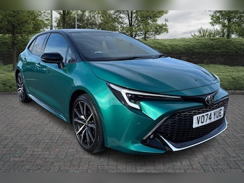 2024 (74) - 2.0 Hybrid GR Sport 5dr CVT (Bi-tone)
