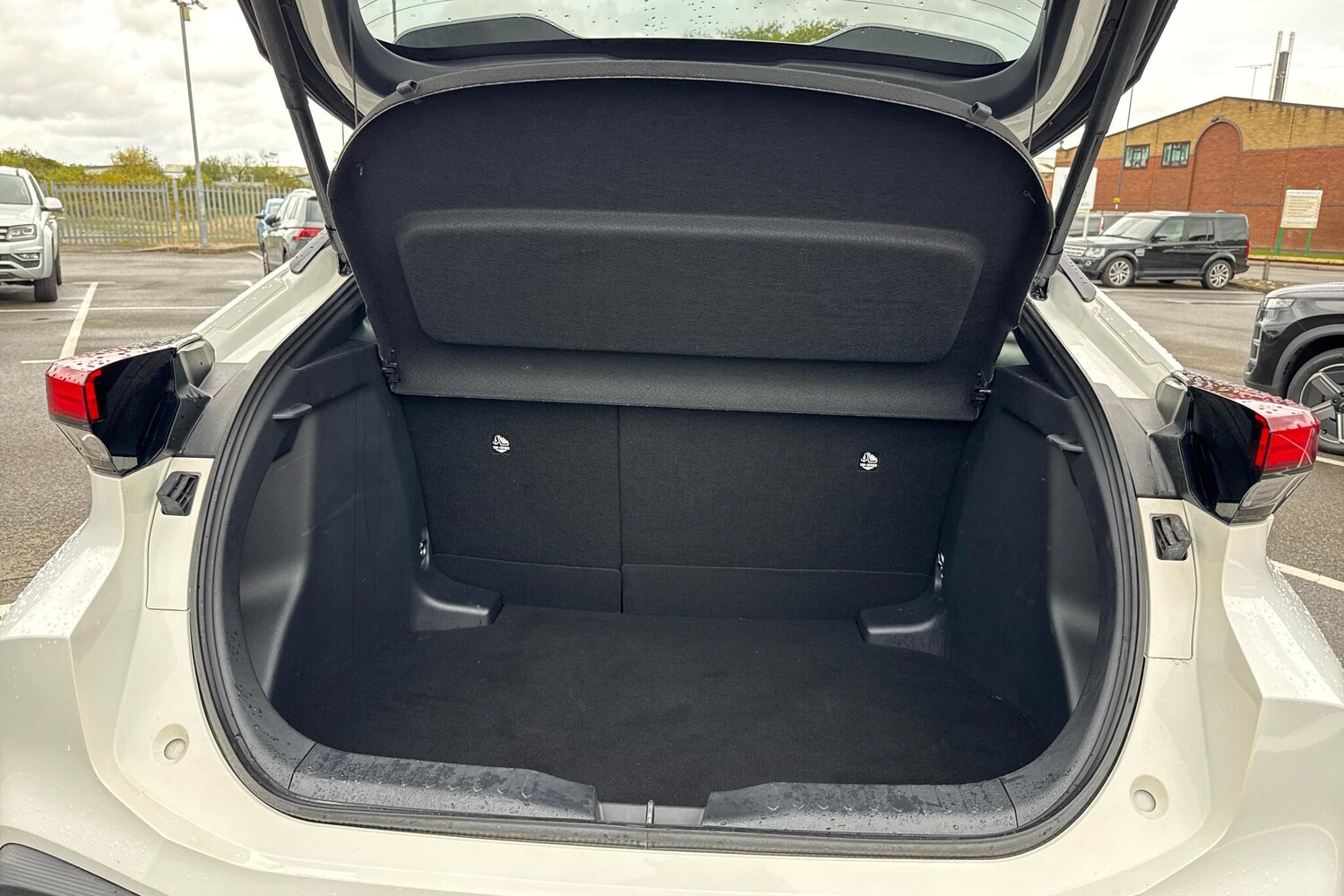 Used Toyota C-HR 2024 for sale - 75770760: Photo 14