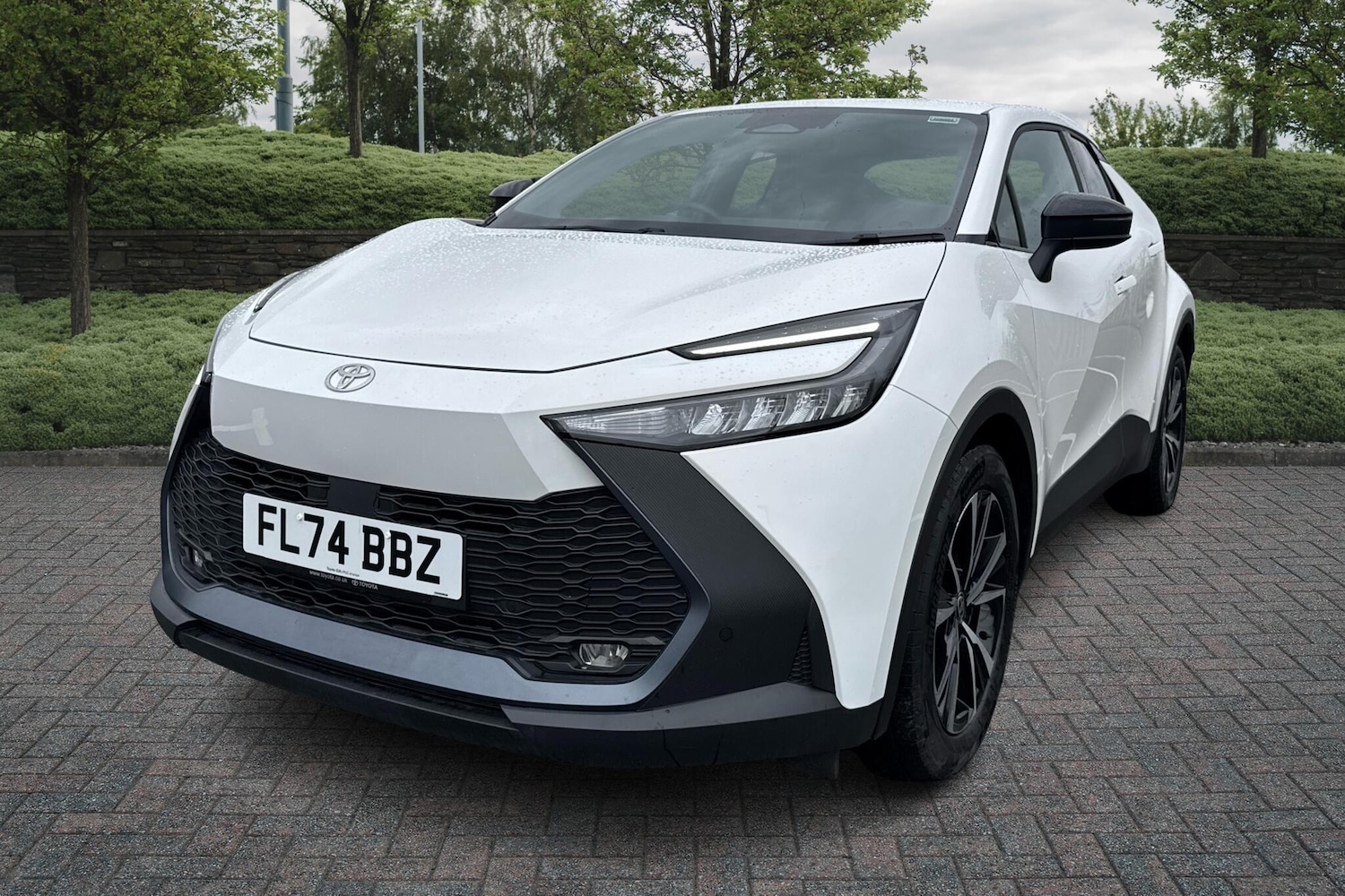 Used Toyota C-HR 2024 for sale - 75770760: Photo 3