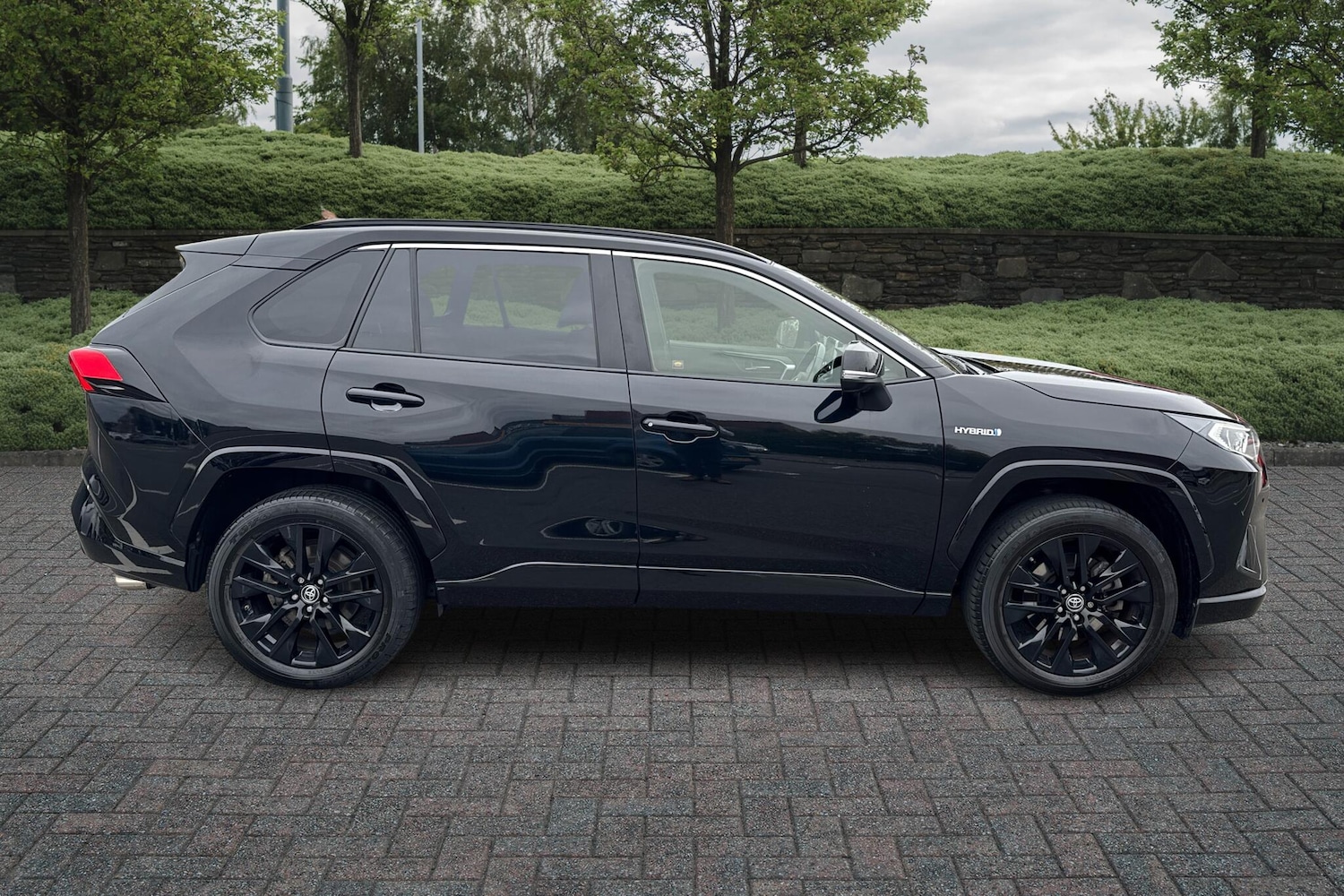 Used Toyota RAV4 2022 for sale - 76523236: Photo 16